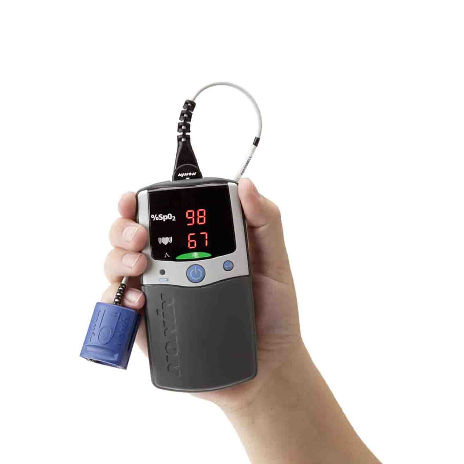Nonin PalmSAT Model 2500A Handheld Pulse Oximeter - with Alarm and Choice of Sensor